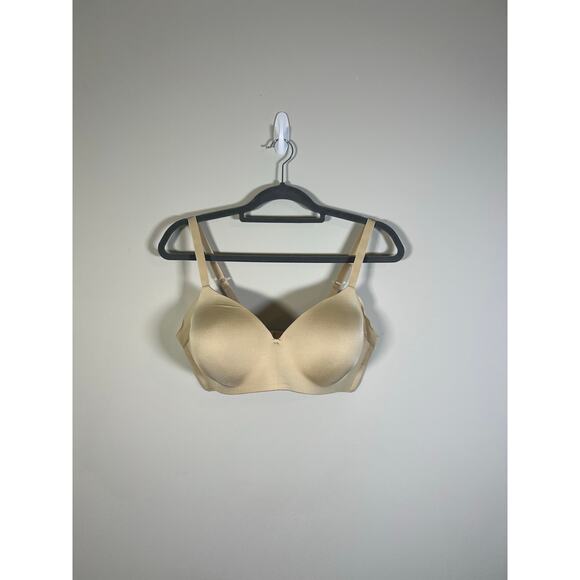 Wacoal Nude Seamless Bra - Picture 3 of 8